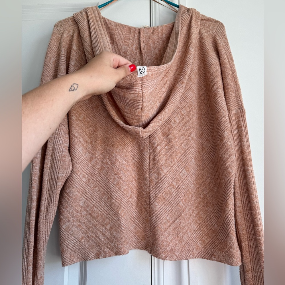 Roxy Pullover - image 2